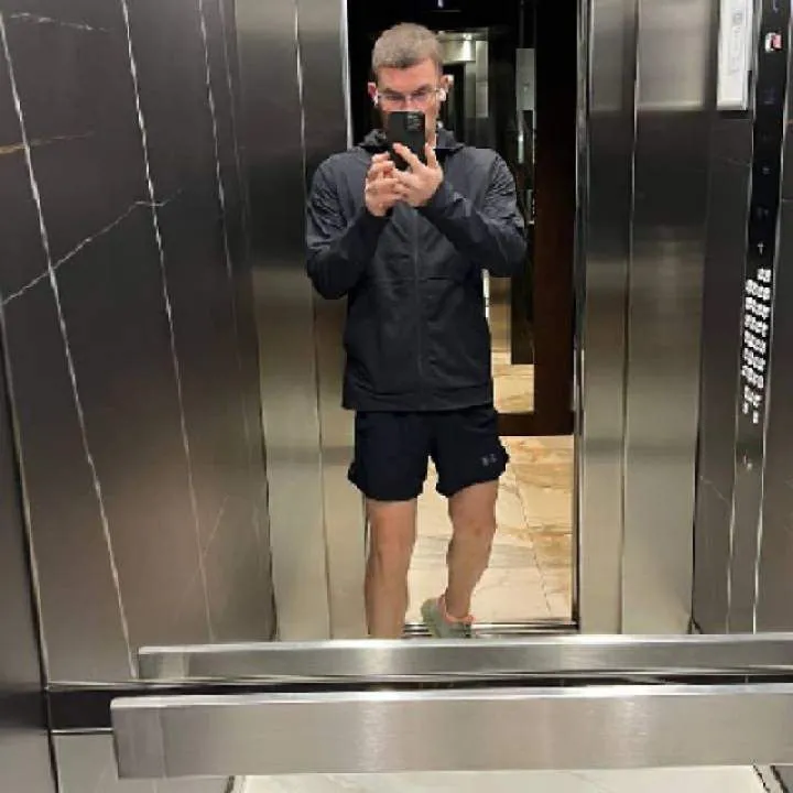 Bestclesner) Photo On Jungo Live