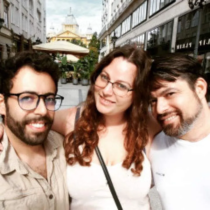 2men1woman Photo On Jungo Live