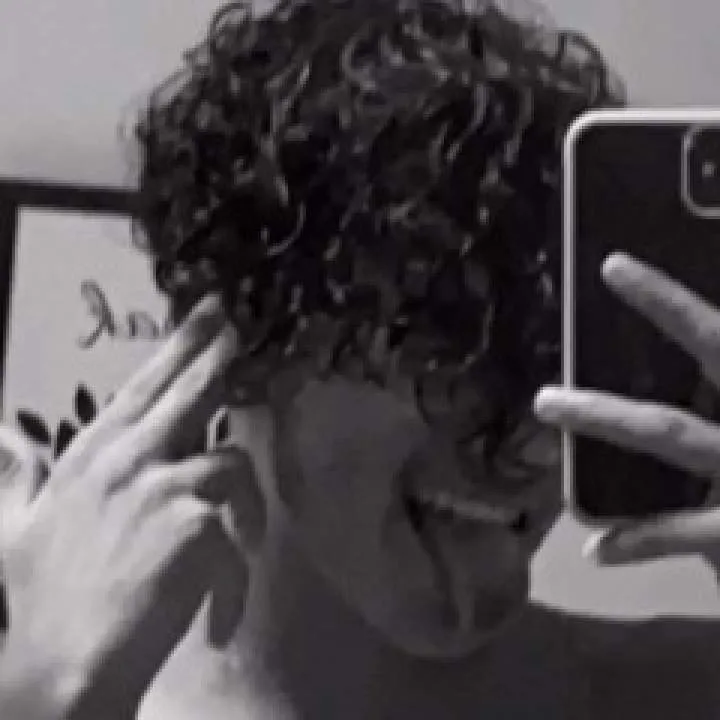 Yuvii Photo On Jungo Live