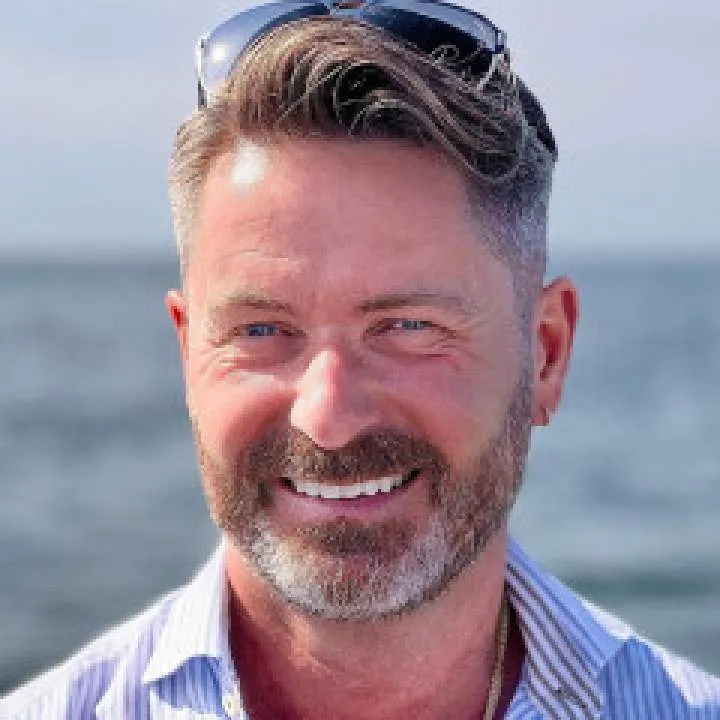 Garrett Photo On Jungo Live