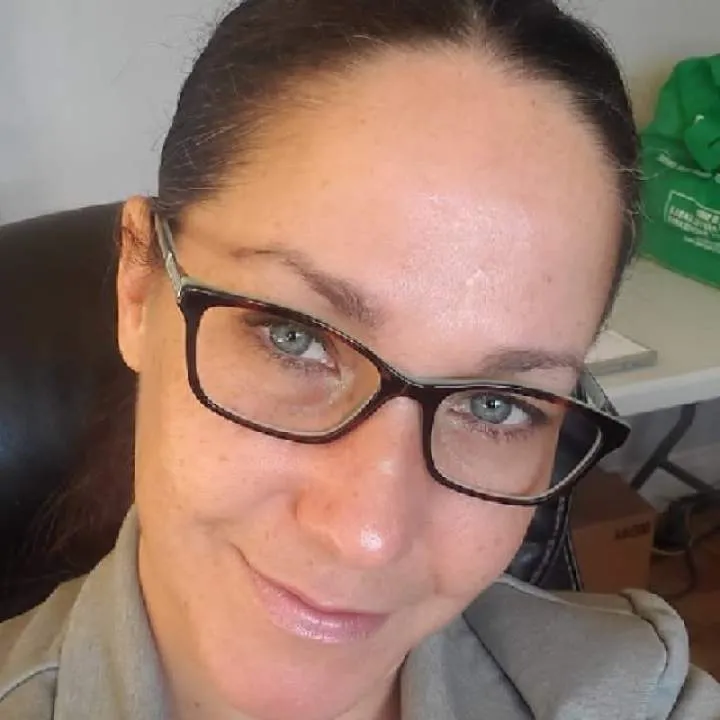 Debz Photo On Jungo Live