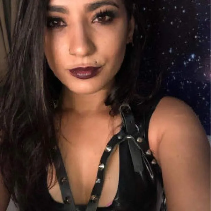 Mistress Marylivstone Photo On Jungo Live