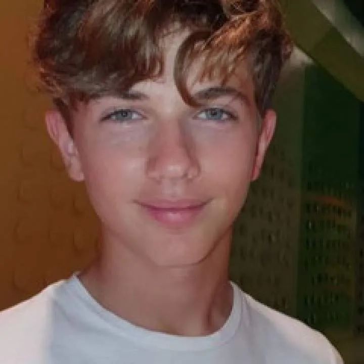 Alex Photo On Jungo Live