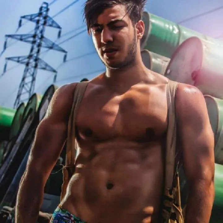 Iiiiii Photo On Jungo Live