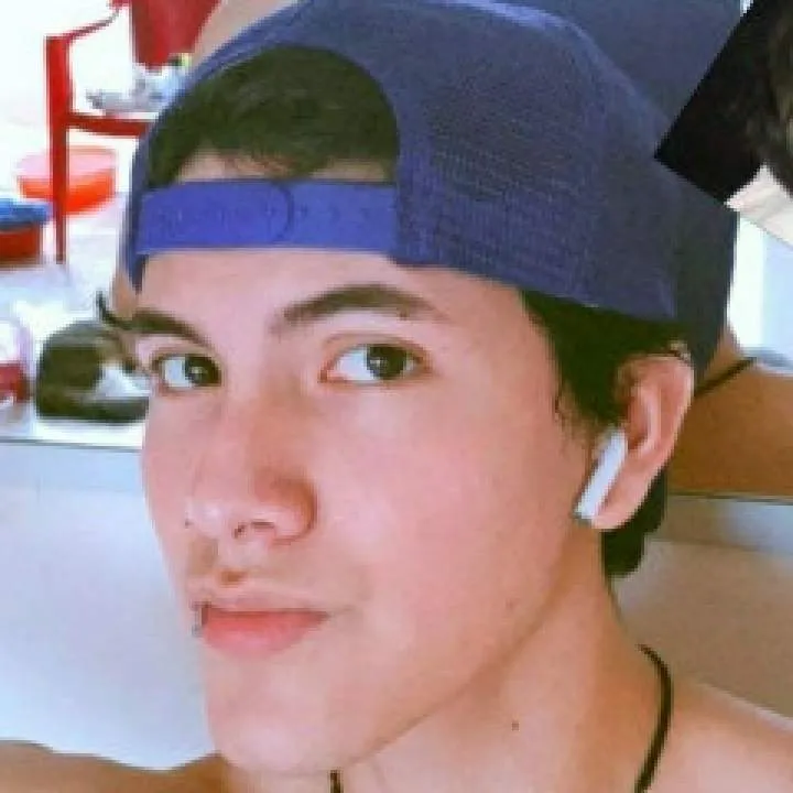 Robson19 Photo On Jungo Live