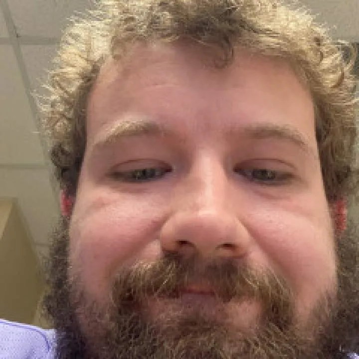 Kevin.... Photo On Jungo Live