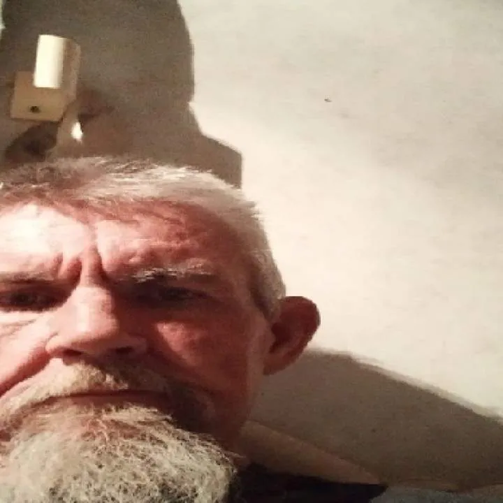 Lovetoeatit Photo On Jungo Live