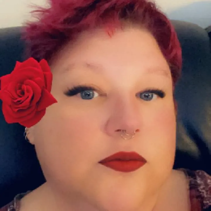 Violet Photo On Jungo Live