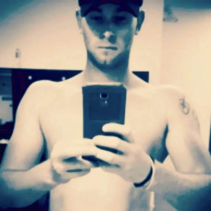 Deep_damz Photo On Jungo Live