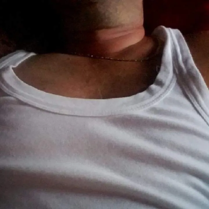 Klaudiodani Photo On Jungo Live