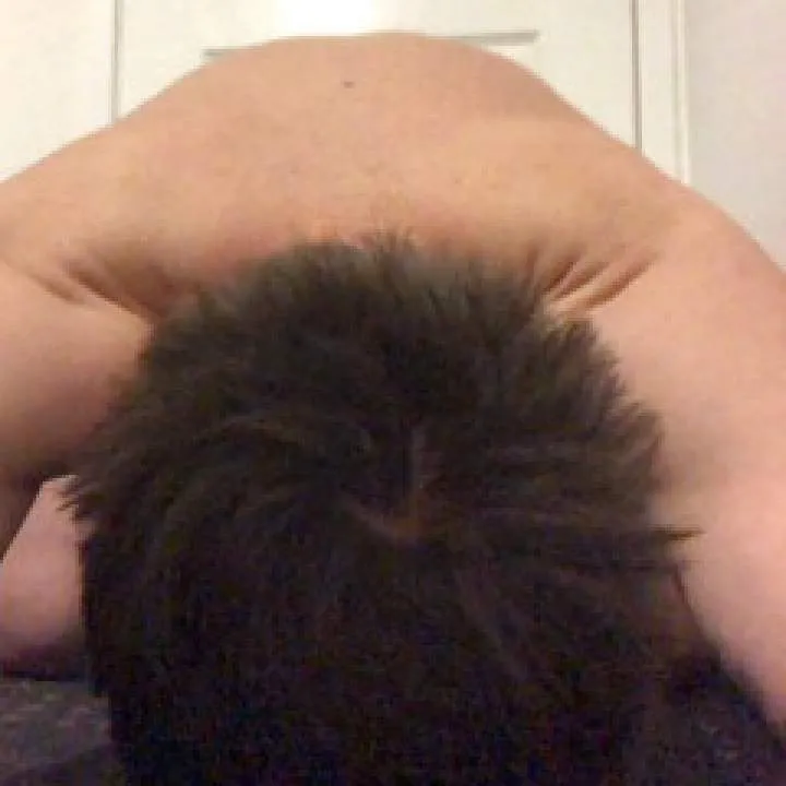 Kneeling For You Photo On Jungo Live