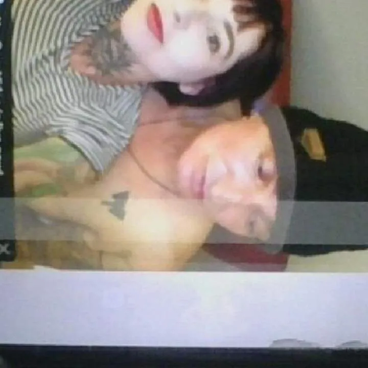 Lizzluw Photo On Jungo Live