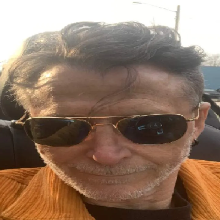 Steve Photo On Jungo Live