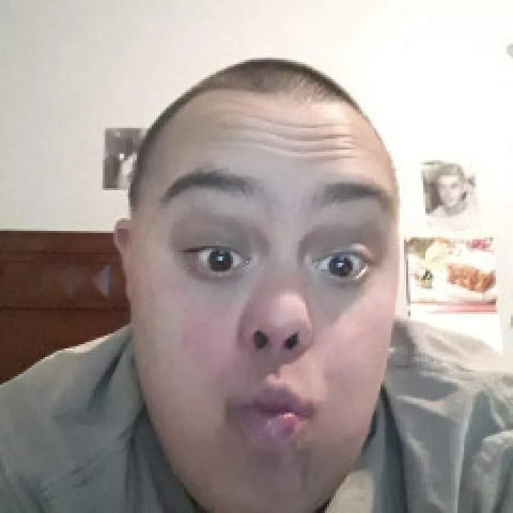 Traves Photo On Jungo Live