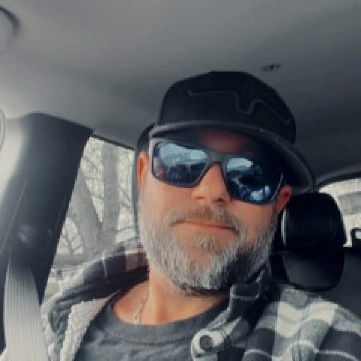 Livy77 Photo On Jungo Live