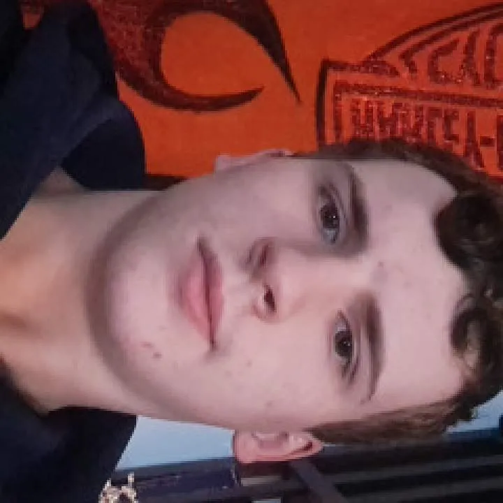 Alex........ Photo On Jungo Live