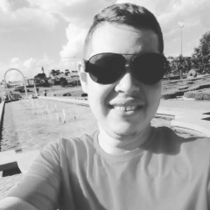 Yan Photo On Jungo Live