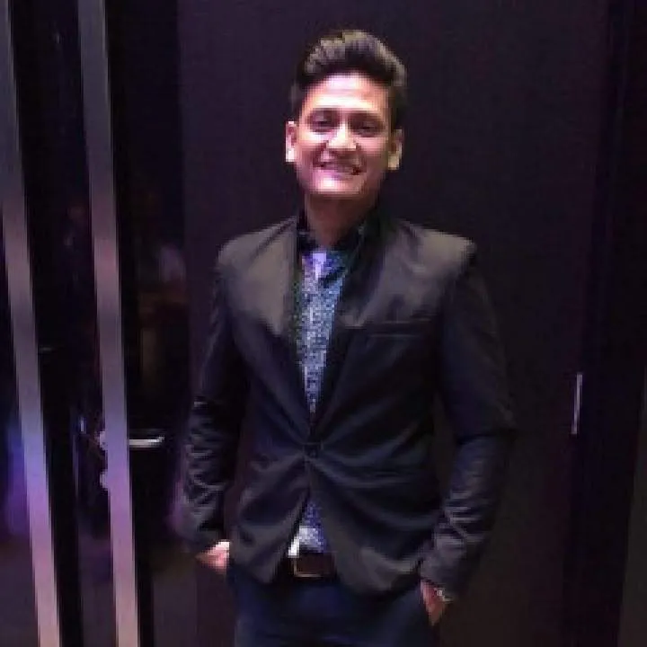 Redz Photo On Jungo Live