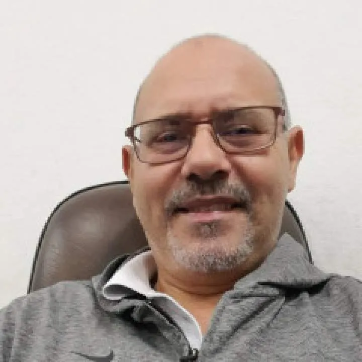 Bi Photo On Jungo Live