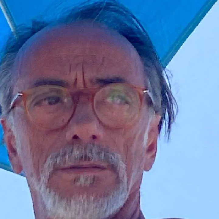 Max Photo On Jungo Live