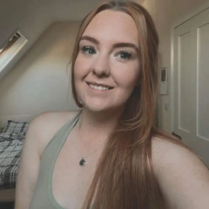 Cynthia Photo On Jungo Live