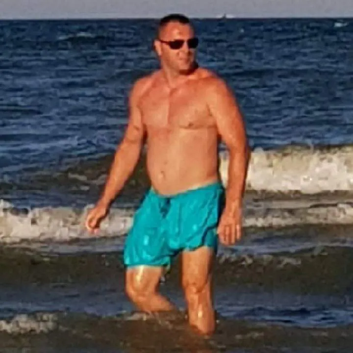 Sebastian42 Photo On Jungo Live