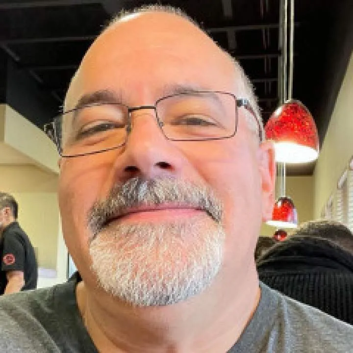 Steven Photo On Jungo Live