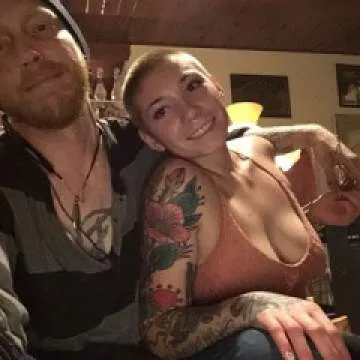 Iceburrgandhurt Photo On Jungo Live