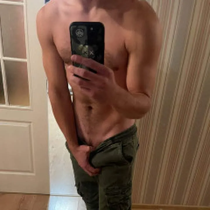 Sandro Photo On Jungo Live