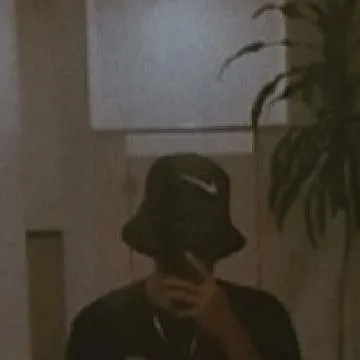 Naz Photo On Jungo Live