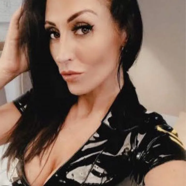 Mistress Ken Cannon Photo On Jungo Live