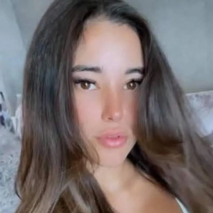 Angie Photo On Jungo Live