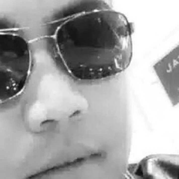 Ton Photo On Jungo Live