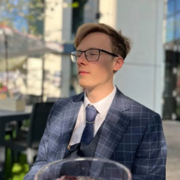 Taylor Jay Williams Photo On Jungo Live