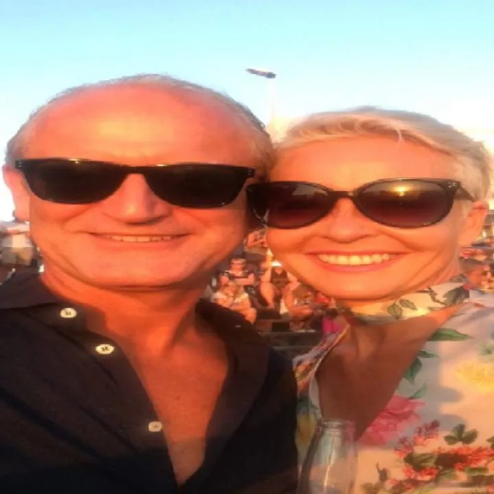 Jane&theo Photo On Jungo Live