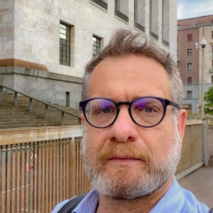 Tony Photo On Jungo Live