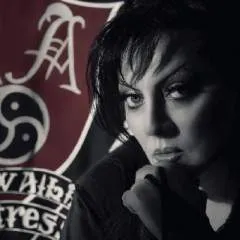 Mistress Crow Albino