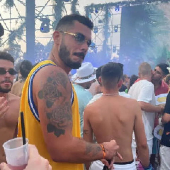 Alexwolfe Photo On Jungo Live