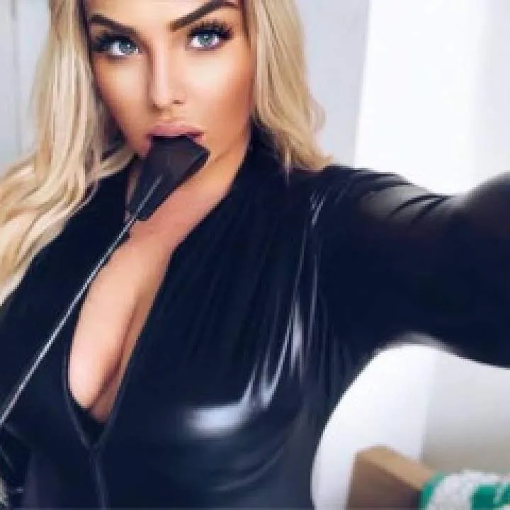 Elenamorris Photo On Jungo Live