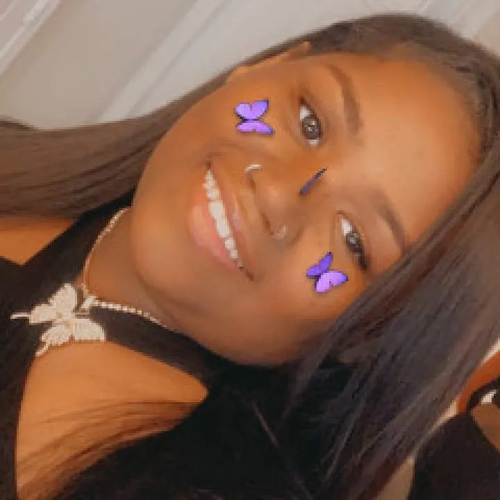 Bre Photo On Jungo Live