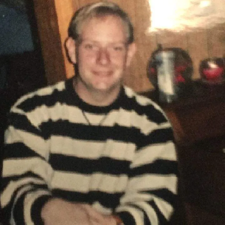 Buzz Photo On Jungo Live