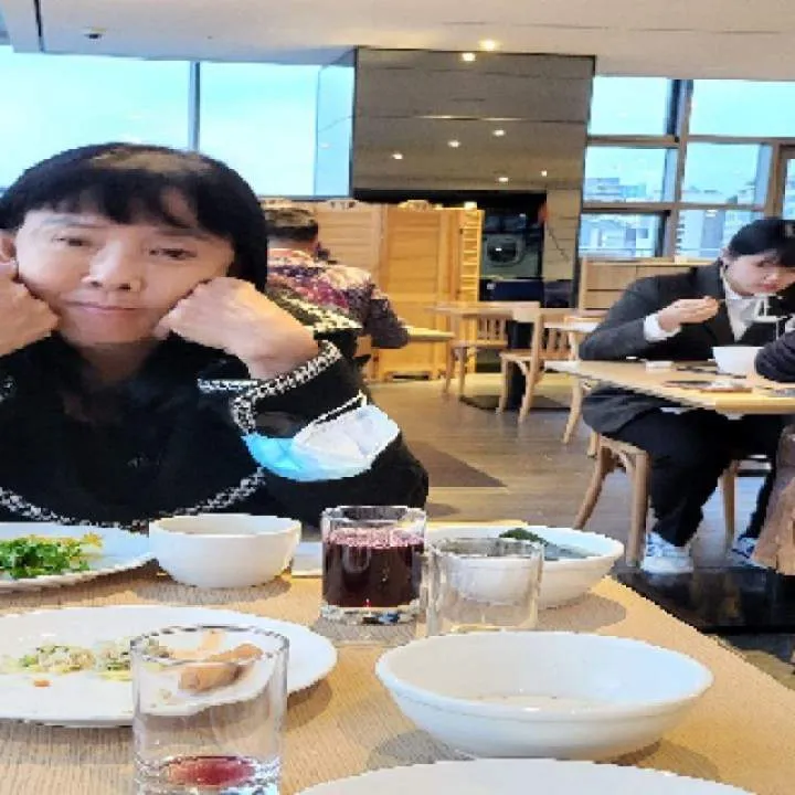 Sammyth Photo On Jungo Live