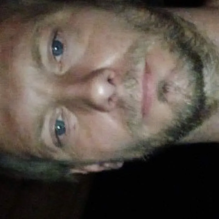 Tomáš Photo On Jungo Live