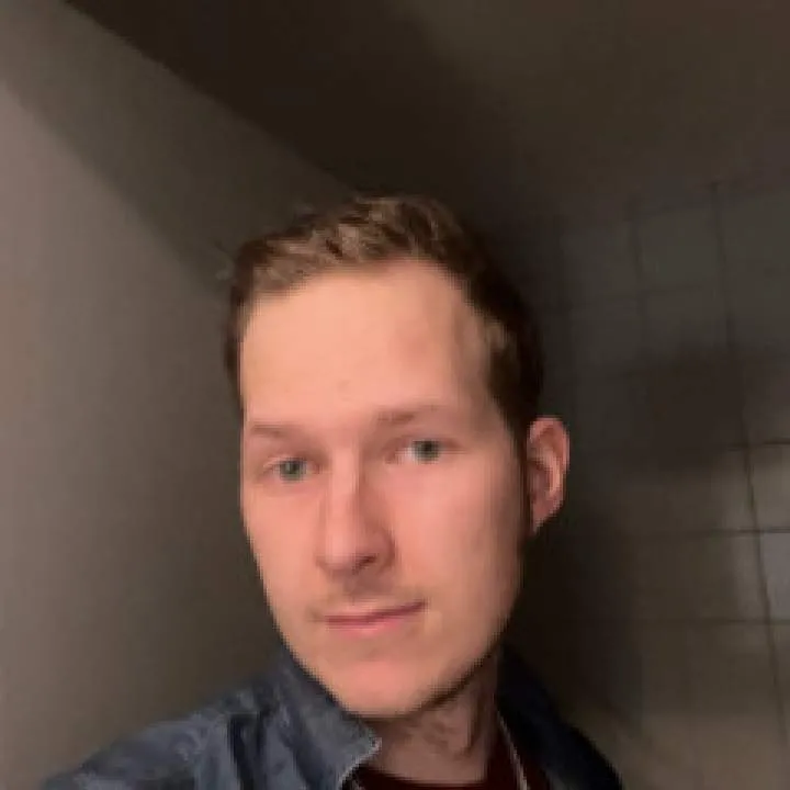 Remo Photo On Jungo Live