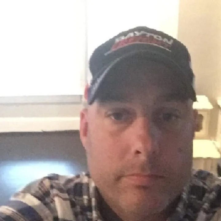 Stretch Photo On Jungo Live