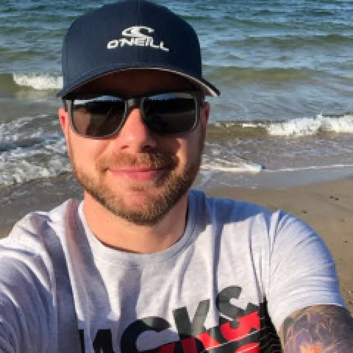 Paweł Photo On Jungo Live