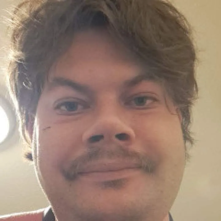 John........ Photo On Jungo Live