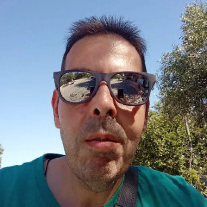 Maikl Photo On Jungo Live