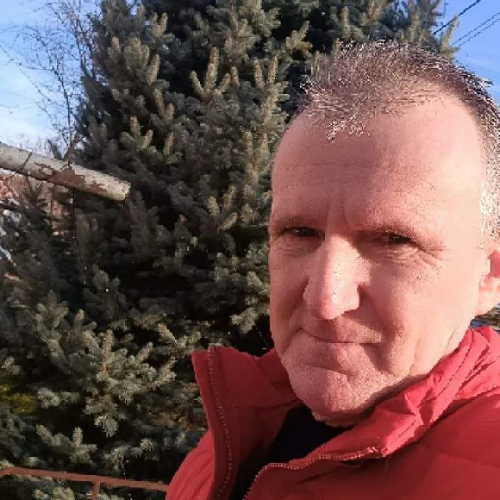 Toni60 Photo On Jungo Live