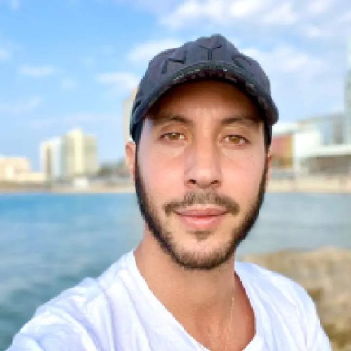 Demian Photo On Jungo Live